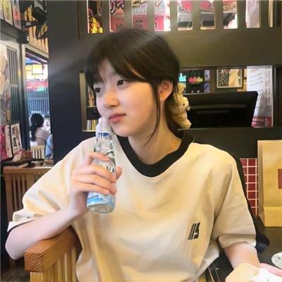 哎呀!皇后娘娘来打工